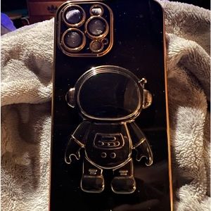 iPhone 13 Pro Max case